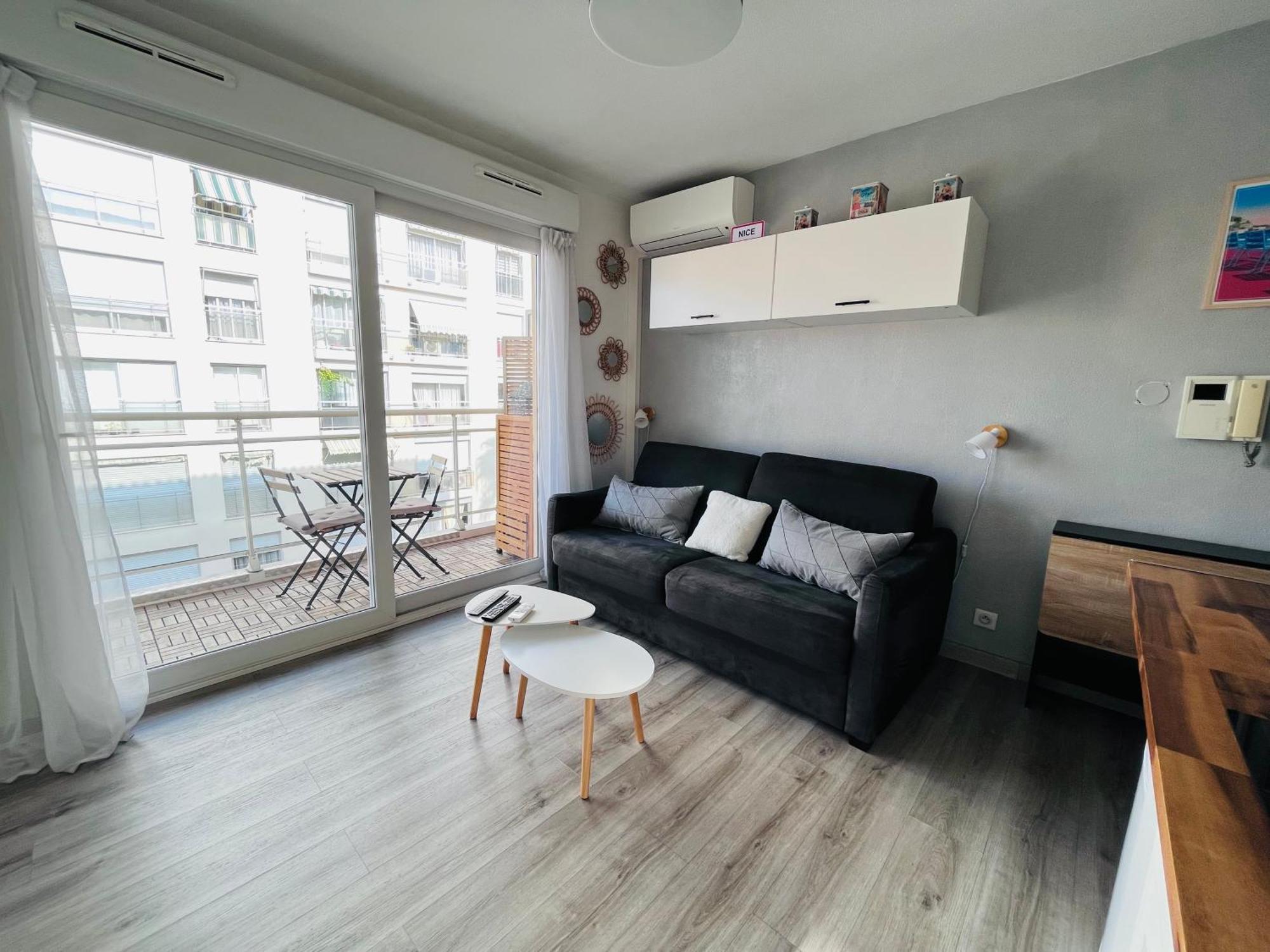 Studio Terrasse Et Parking Prive Nizza Exterior foto